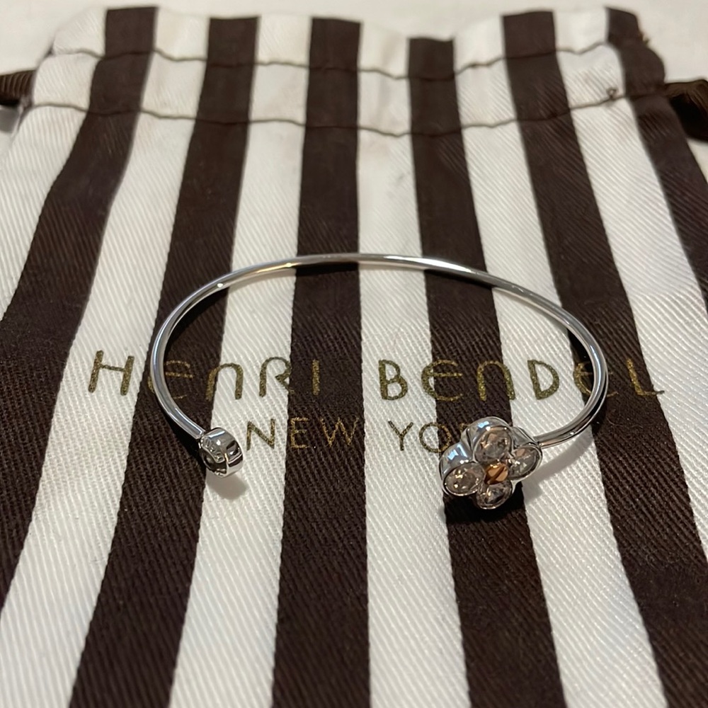 Henri Bendel bracelet